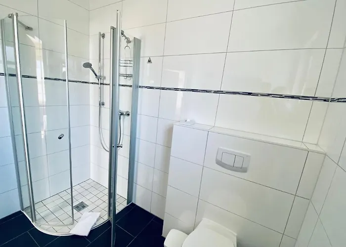 Отель Sonnenhof Zur Altenburg